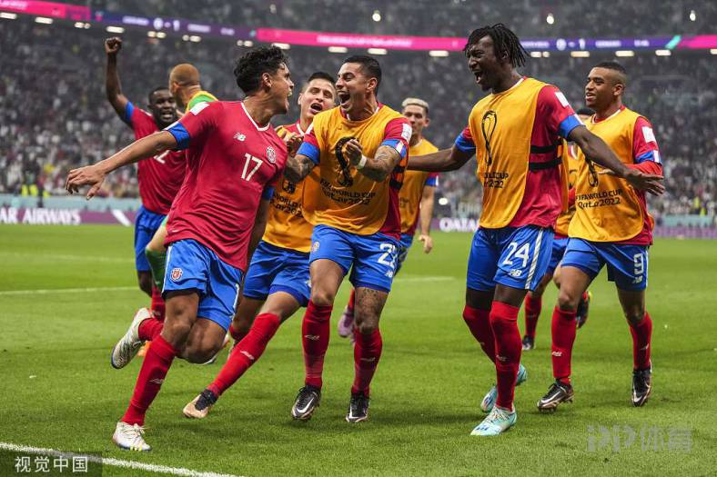世界杯-德国4-2哥斯达黎加小组第3出局 格纳布里破门哈弗茨双响 3 哥斯达黎加在海湾体育场对阵德国