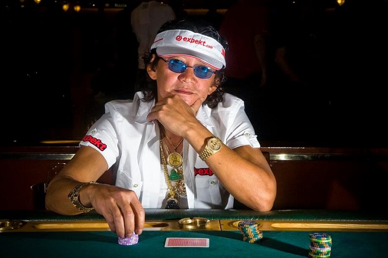從在線Poker中致富 | 10+人從撲克遊戲中致富 7 Scotty Nguyen-超過 400 億越南盾